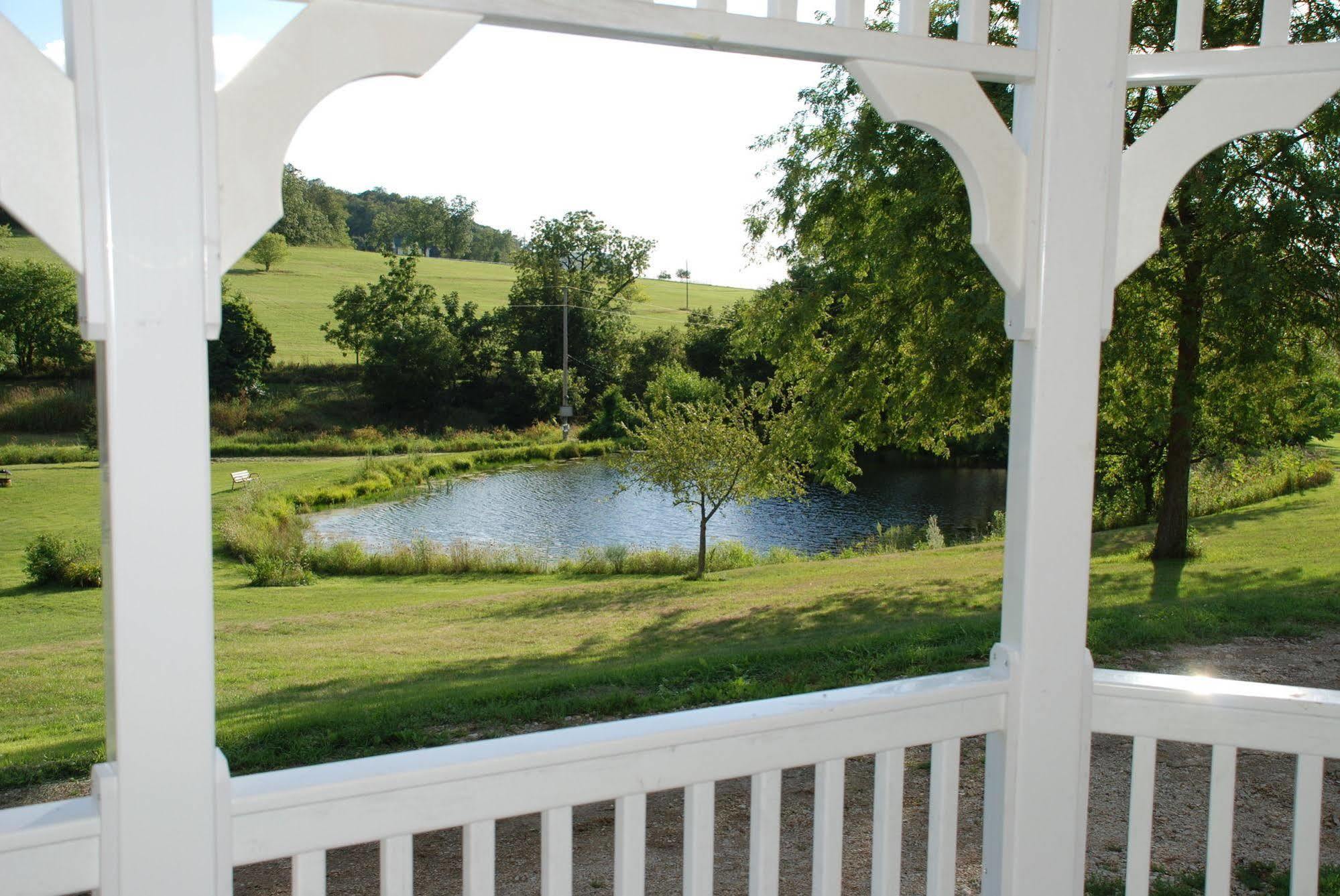 Hawk Valley Retreat & Cottages Galena Eksteriør billede