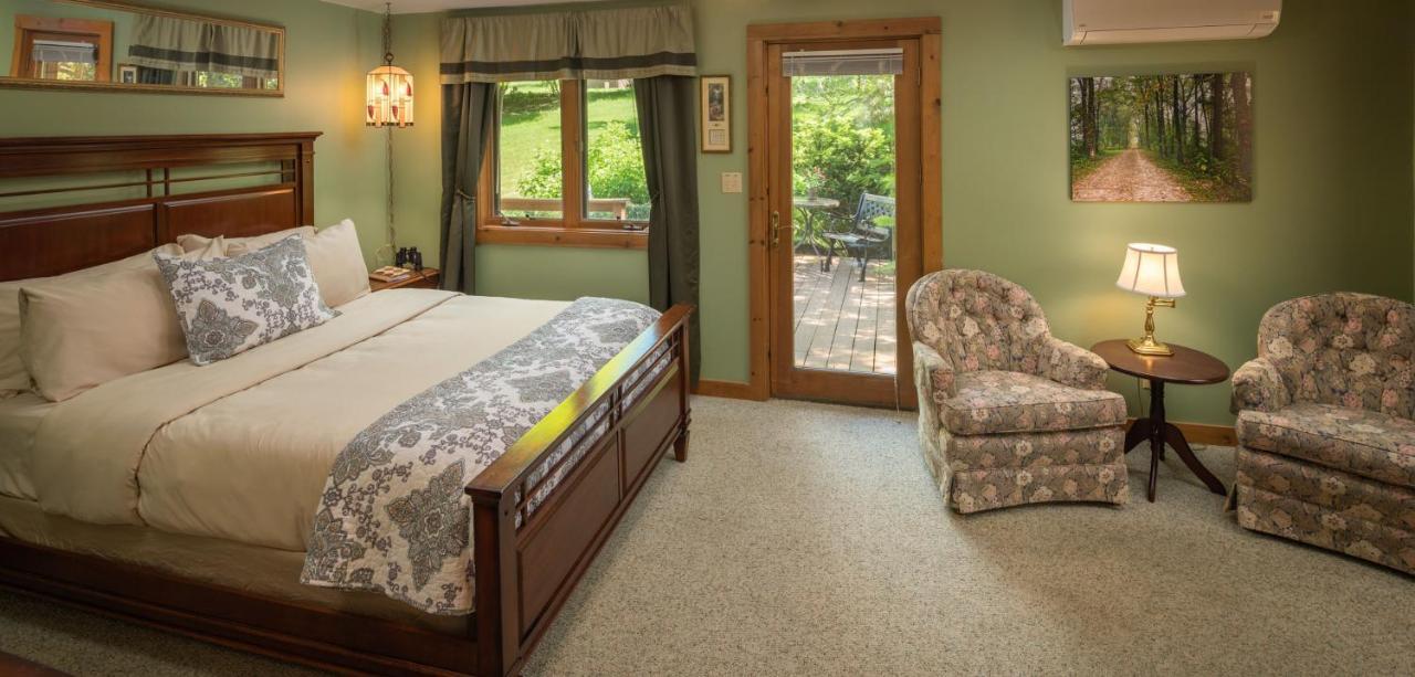 Hawk Valley Retreat & Cottages Galena Eksteriør billede